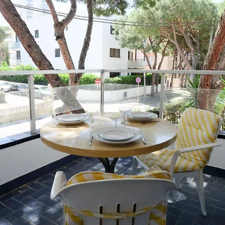 Апартаменти Petite Marie Acollidor Per 2 Persones A 2 Minuts De La Platja Gran, En Ple Centre De *