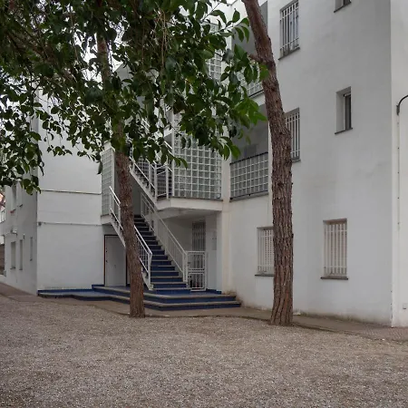 Petite Marie Acollidor Per 2 Persones A 2 Minuts De La Platja Gran, En Ple Centre De Appartement