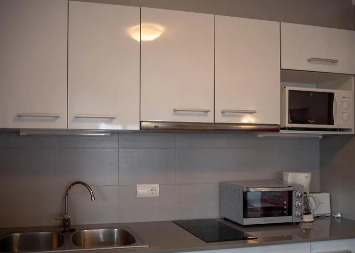 Appartement Petite Marie Acollidor Per 2 Persones A 2 Minuts De La Platja Gran, En Ple Centre De *