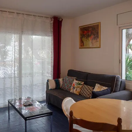 Petite Marie Acollidor Per 2 Persones A 2 Minuts De La Platja Gran, En Ple Centre De Apartman Platja d'Aro